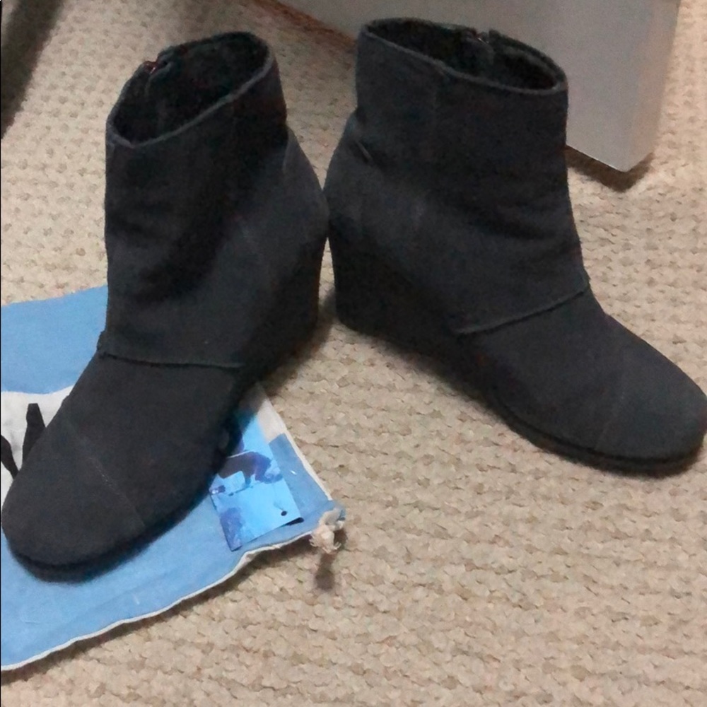 Booties - Picture 6 of 6